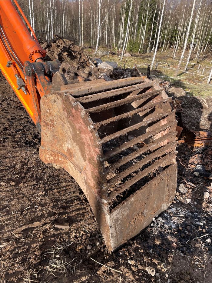 Gallerskopa Bika Schakt Specialbyggd gallerskopa BiKa Schakt AB - Perfekt till att sortera sten